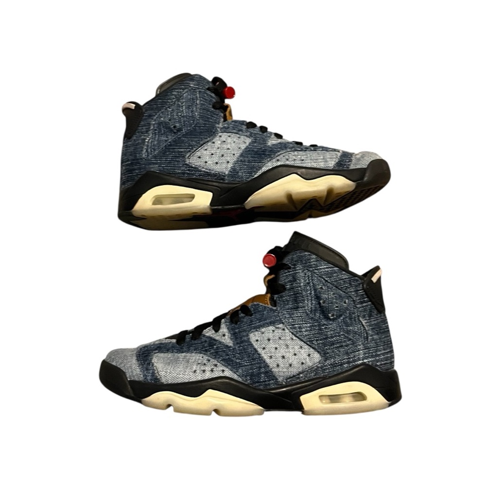 Air Jordan(GS)‎ 6 Retro 'Washed Denim Size 5.5